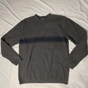 Cherokee Brand Gray Cotton Crewneck Sweater w/ Stripe Detail (Men’s Large)
